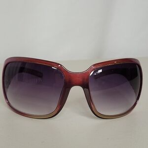 Liz Claiborne Oversized Sunglasses